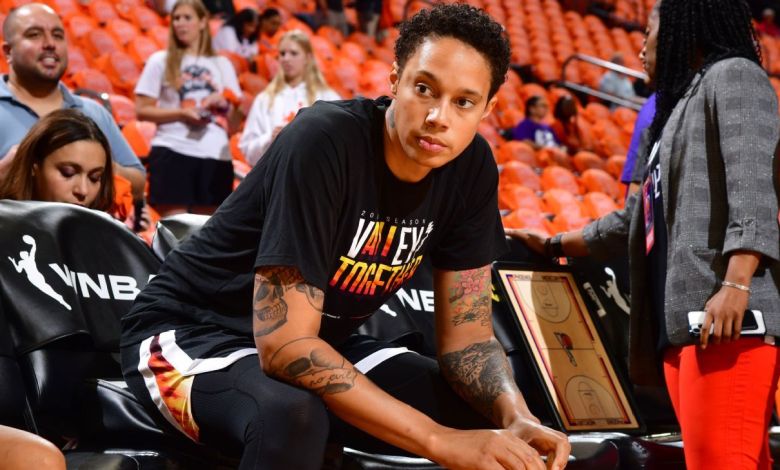 Brittney Griner to Atlanta: How move impacts Dream, Mercury Brittney Griner to Atlanta: How move impacts Dream, Mercury