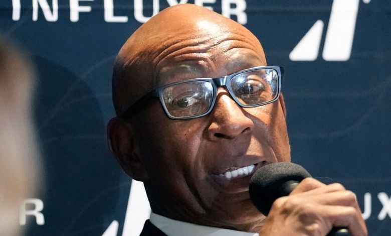 Eric Dickerson not rooting for Saquon Barkley in record chase Eric Dickerson not rooting for Saquon Barkley in record chase