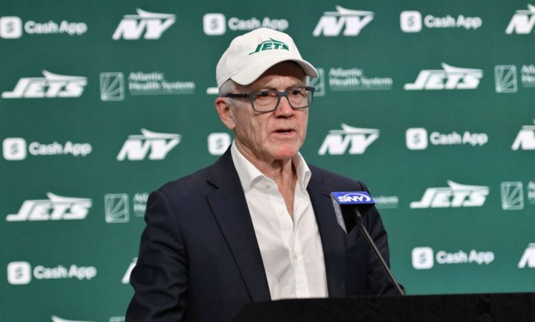 Jets owner Woody Johnson rips NFLPA survey as ‘totally bogus’ Jets owner Woody Johnson rips NFLPA survey as ‘totally bogus’