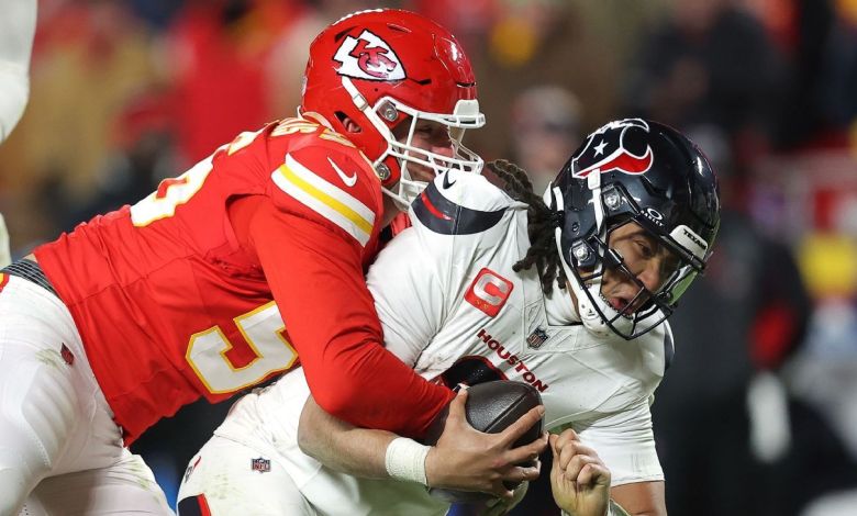 Steve Spagnuolo’s blitz could be Chiefs’ key to beating the Bills Steve Spagnuolo’s blitz could be Chiefs’ key to beating the Bills