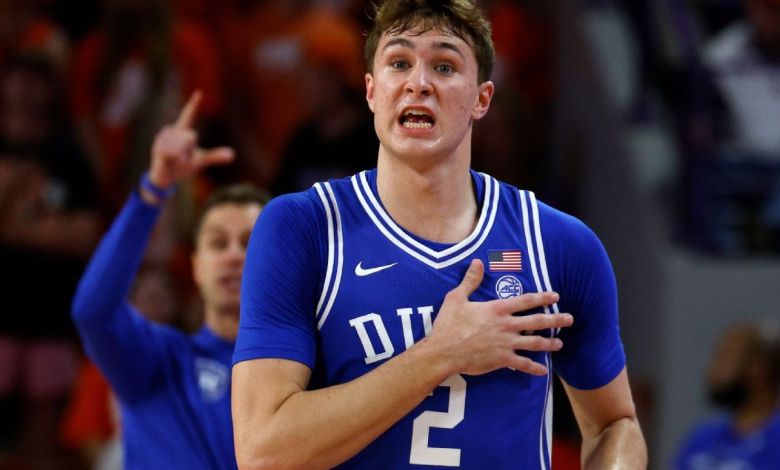 Clemson bottles up Cooper Flagg, hangs on to beat No. 2 Duke Clemson bottles up Cooper Flagg, hangs on to beat No. 2 Duke
