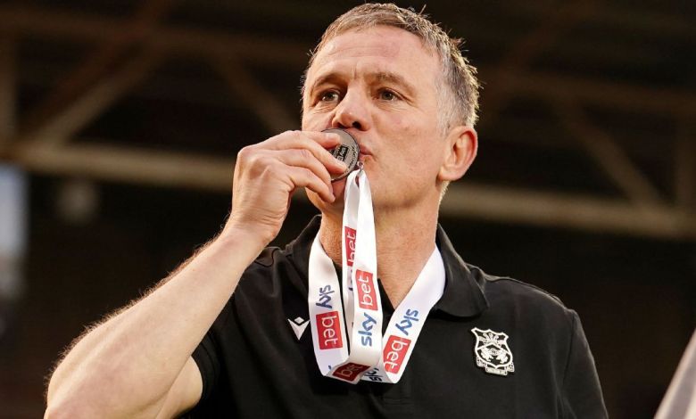 Wrexham plan no superstars, no egos policy in Championship Phil Parkinson Wrexham plan no superstars, no egos policy in Championship Phil Parkinson
