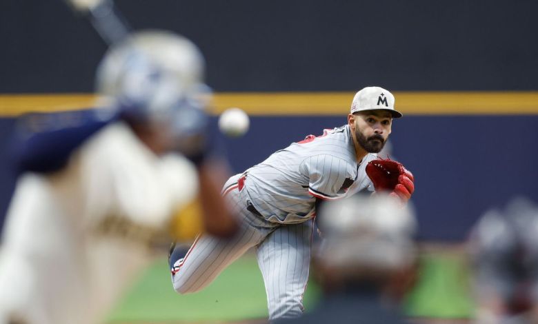 Twins shut out Brewers again, extend win streak to 13 Twins shut out Brewers again, extend win streak to 13