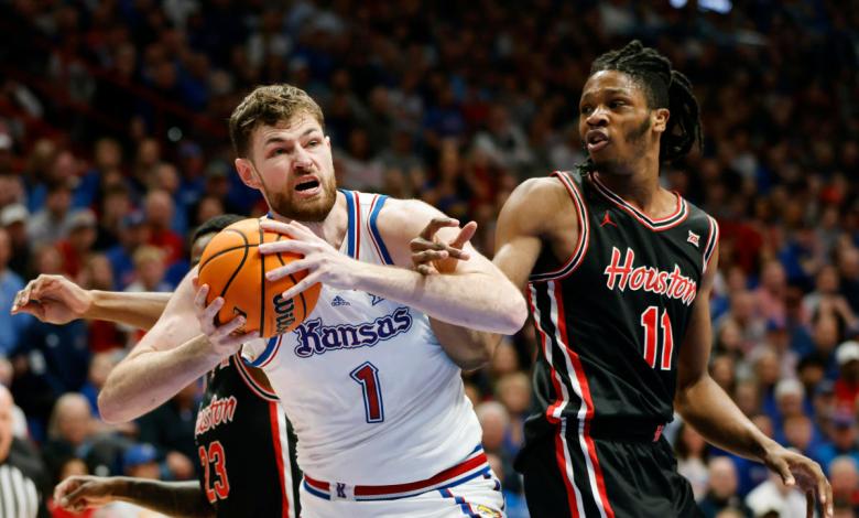 No. 5 Houston stuns No. 12 Kansas with clutch 3-pointers for 92-86 win in double OT No. 5 Houston stuns No. 12 Kansas with clutch 3-pointers for 92-86 win in double OT