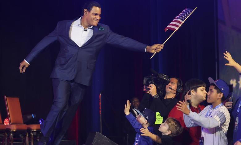 Sammy Sosa returns to Chicago, will enter Cubs Hall of Fame in 2025: ‘I’m here and I’m back’ Sammy Sosa returns to Chicago, will enter Cubs Hall of Fame in 2025: ‘I’m here and I’m back’