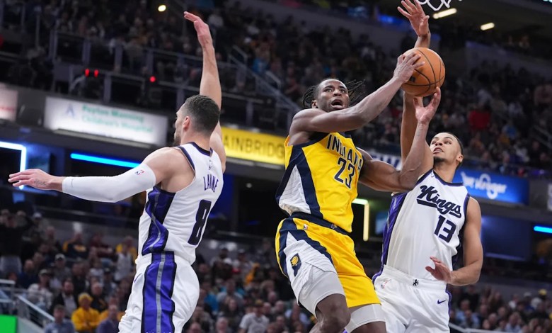 Pacers come from 16 points down in the second half to beat the Kings 111-109 Pacers come from 16 points down in the second half to beat the Kings 111-109
