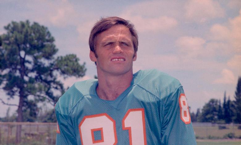 Former Dolphins receiver Howard Twilley, 2-time Super Bowl champion, dies at 81 Former Dolphins receiver Howard Twilley, 2-time Super Bowl champion, dies at 81