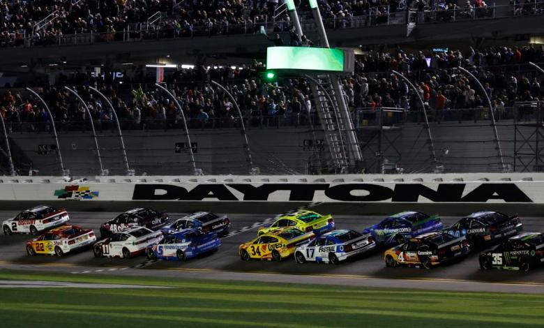 Starting lineup for the 67th Daytona 500 Starting lineup for the 67th Daytona 500