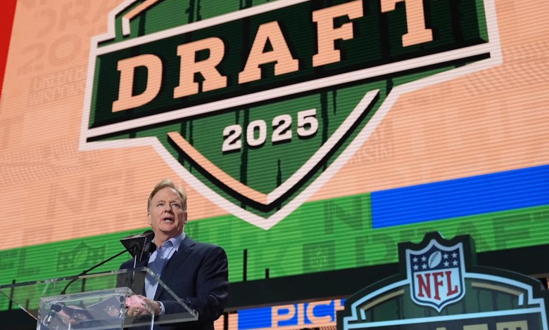 Roger Goodell says he believes owners will reach a consensus on the tush push Roger Goodell says he believes owners will reach a consensus on the tush push