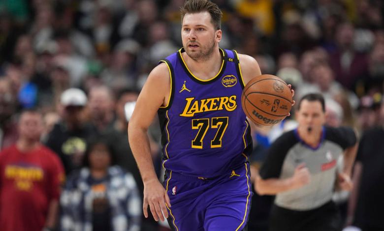Mavericks vs. Lakers score, live updates: Luka Dončić takes on Dallas for the first time since blockbuster trade to Los Angeles Mavericks vs. Lakers score, live updates: Luka Dončić takes on Dallas for the first time since blockbuster trade to Los Angeles