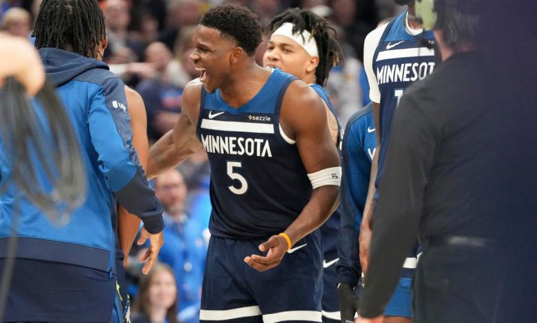 Timberwolves’ Anthony Edwards stuffs Shai Gilgeous-Alexander to complete 24-point comeback, stun Thunder in OT Timberwolves’ Anthony Edwards stuffs Shai Gilgeous-Alexander to complete 24-point comeback, stun Thunder in OT