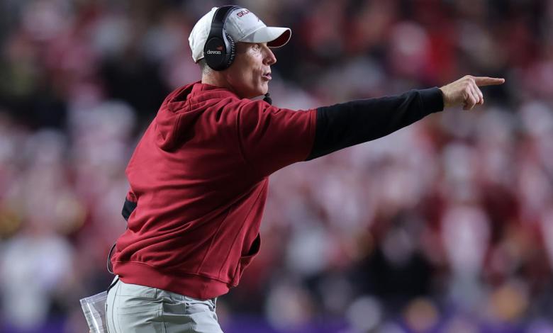 Brent Venables explains why he’ll call Oklahoma’s defensive plays in 2025: ‘Because I’m good at it’ Brent Venables explains why he’ll call Oklahoma’s defensive plays in 2025: ‘Because I’m good at it’