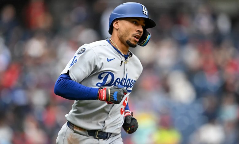 Mookie Betts returns to Dodgers lineup with broken toe still on the mend Mookie Betts returns to Dodgers lineup with broken toe still on the mend