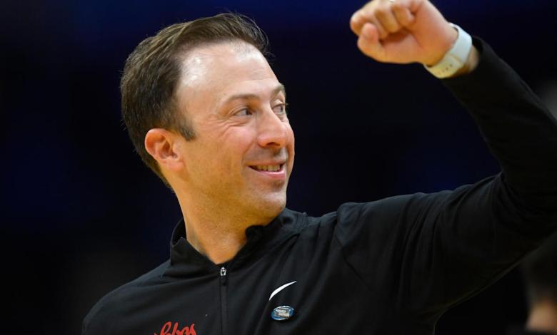 Xavier hires Richard Pitino as basketball coach Xavier hires Richard Pitino as basketball coach