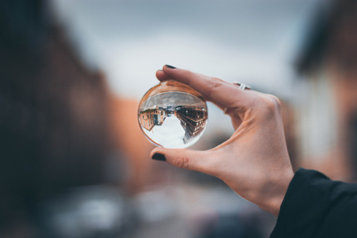 7 Things Creative People Do Everyday to Get Ahead of the Rest of Us 7 Things Creative People Do Everyday to Get Ahead of the Rest of Us