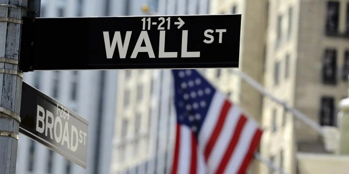 Why Wall Street Won’t Embrace Crypto Without Zero-Knowledge Privacy Why Wall Street Won’t Embrace Crypto Without Zero-Knowledge Privacy