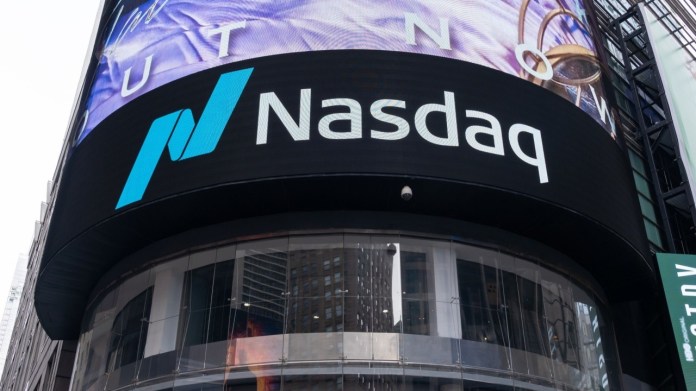 Microstrategy Joins Nasdaq-100: Bitcoin’s Dominance Solidified on Wall Street Microstrategy Joins Nasdaq-100: Bitcoin’s Dominance Solidified on Wall Street