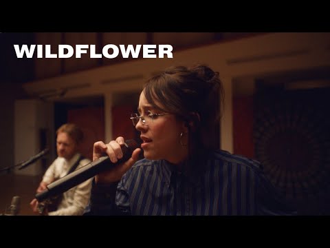 Billie Eilish – Wildflower (pertunjukan langsung dari Songline Amazon Music) Billie Eilish – Wildflower (pertunjukan langsung dari Songline Amazon Music)