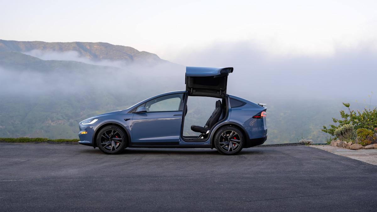 Tesla’s new Model S and X vehicles are now available in the US Tesla’s new Model S and X vehicles are now available in the US