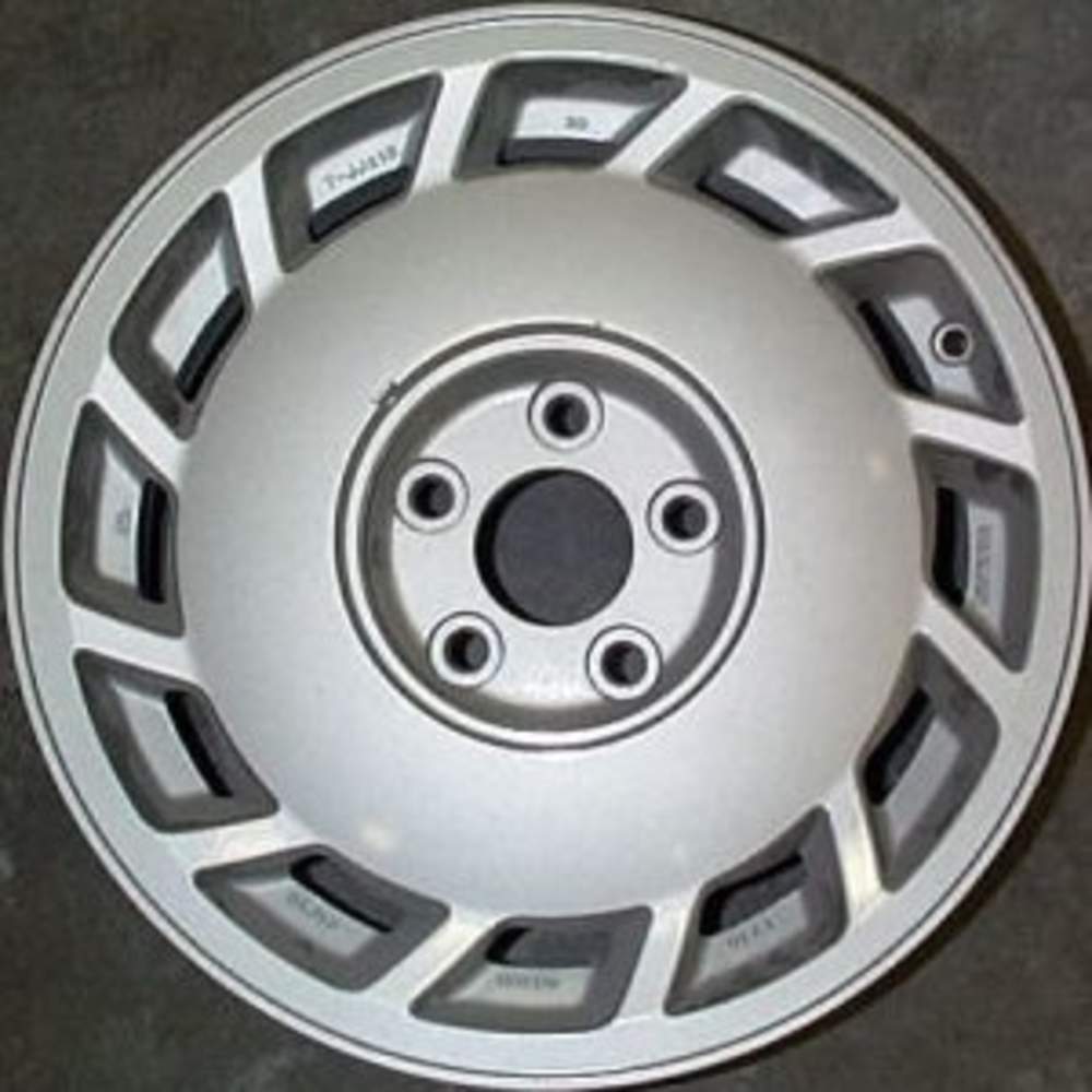 nissan-300zx-1987-16-oem-wheel