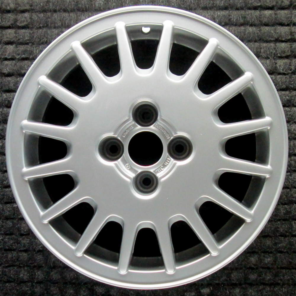 ロメオ Volkswagen Corrado 1989-1992 15″ OEM Wheel – Wheels America