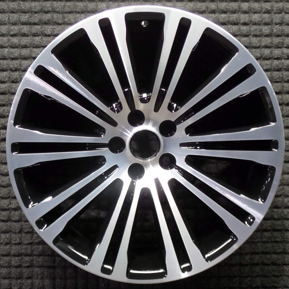 2014 Chrysler 300 20 OEM Wheel Rim SRT W2438PS