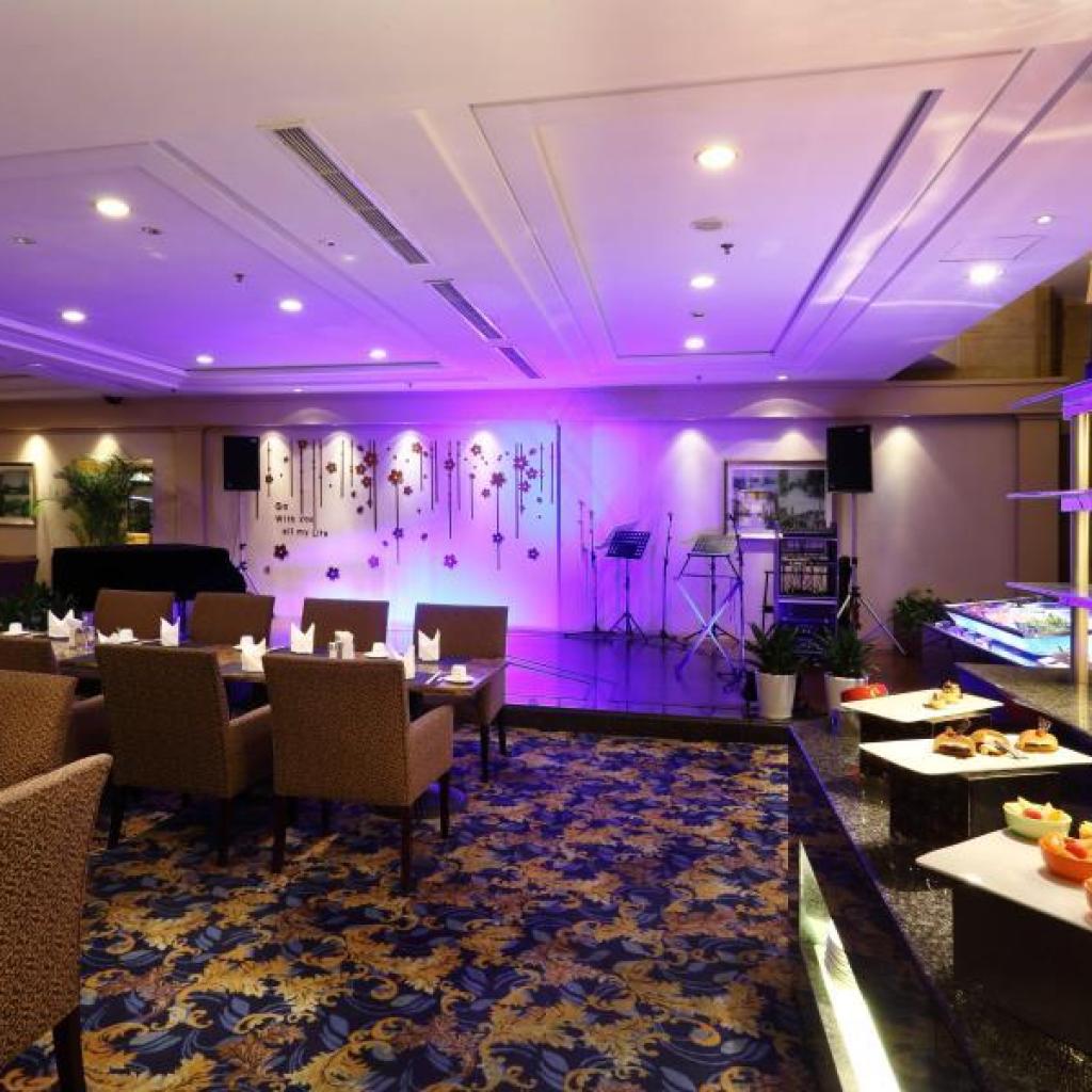 Masdan ang kahanga-hangang tanawin sa Ningbo Nanyuan Hotel, ang 5-star na simbolo ng Ningbo. Mga Review ng Hotel Masdan ang kahanga-hangang tanawin sa Ningbo Nanyuan Hotel, ang 5-star na simbolo ng Ningbo. Mga Review ng Hotel