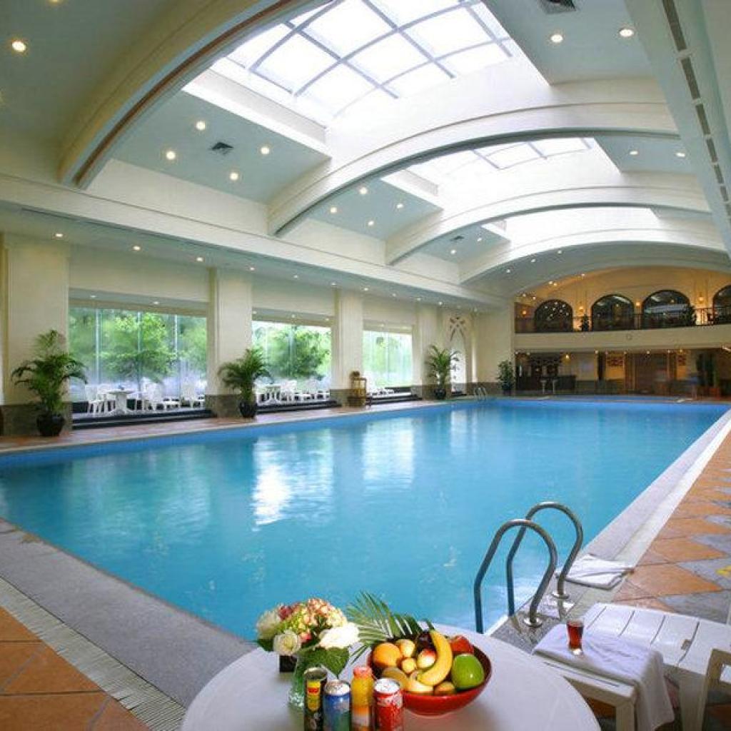 Entdecken Sie die klassische Eleganz eines 5-Sterne-Erlebnisses im Ningbo Nanyuan Hotel. Hotelbewertungen Entdecken Sie die klassische Eleganz eines 5-Sterne-Erlebnisses im Ningbo Nanyuan Hotel. Hotelbewertungen