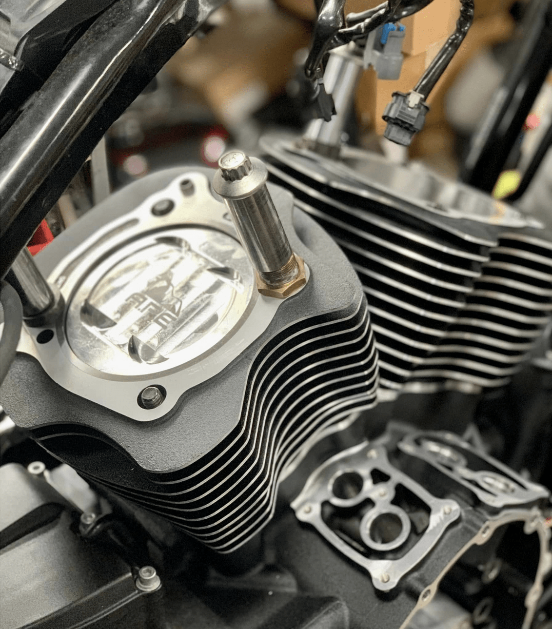 A.P.E Sneaky Pete 124ci Big Bore Package