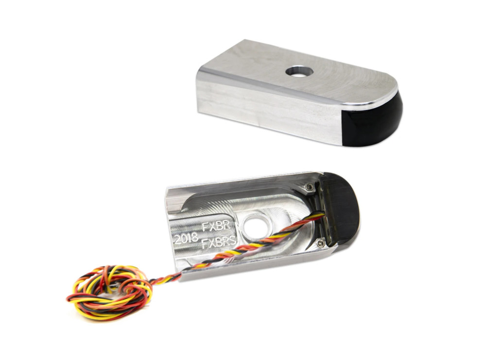 Alloy Art Strut Light Kit with Red Run/Brake & Amber Turn Signal – Chrome. Fits Breakout 2018up.