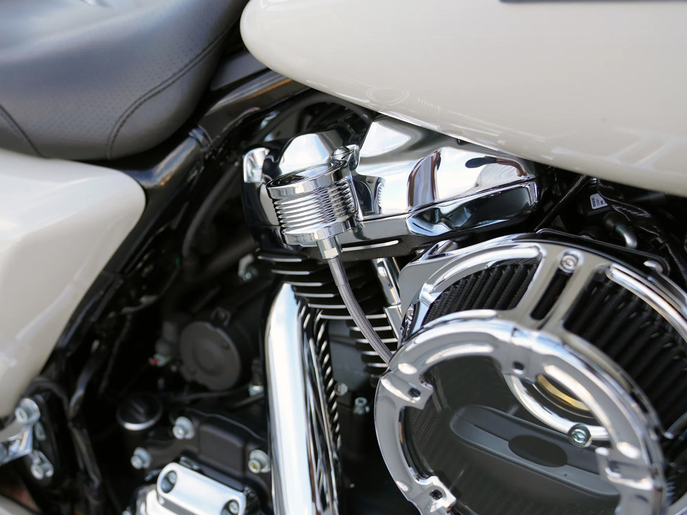 Arlen Ness Method Oil Pressure Gauge – Chrome. Fits Milwaukee-Eight 2017up.