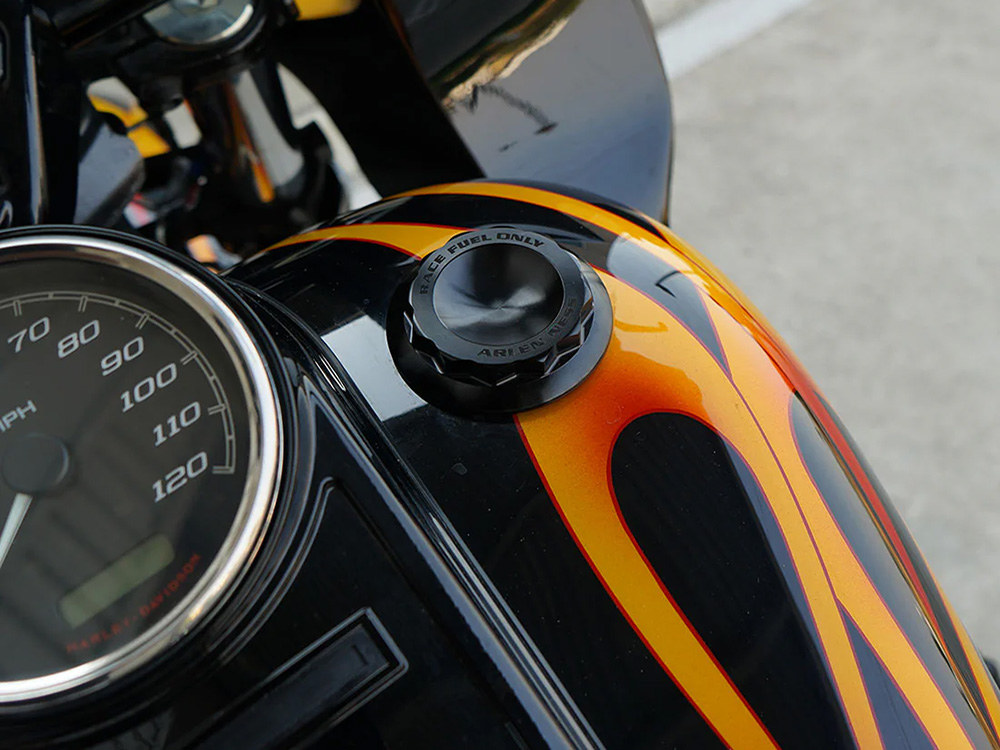 Arlen Ness 12 Point, Right Hand Vented Screw-In Fuel Cap – Black. Fits H-D Big Twin 1996up & Sportster 1996-2021