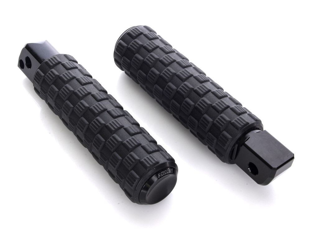 Arlen Ness Air Trax Footpegs – Black. Fits Softail 2018up Rear Passenger