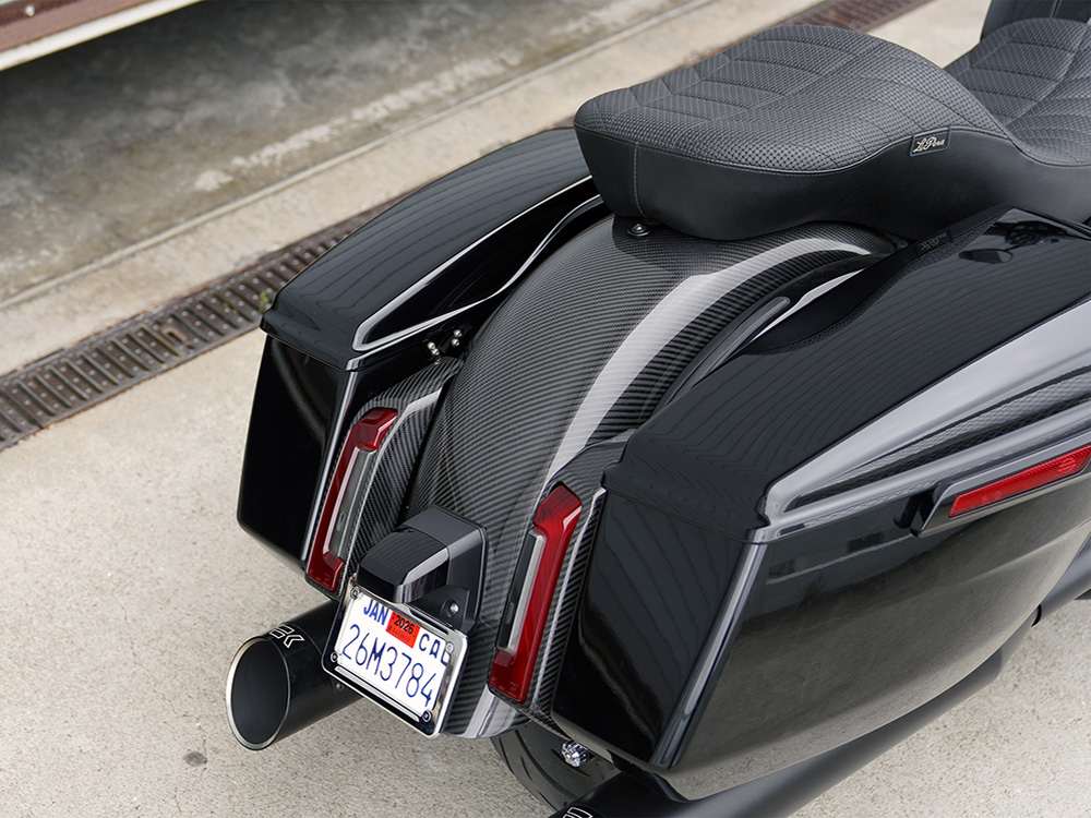 Arlen Ness Carbon Rear Light Pods – Gloss Finish. Fits CVO Touring 2023up, Street Glide & Road Glide 2024up, Touring 2025up