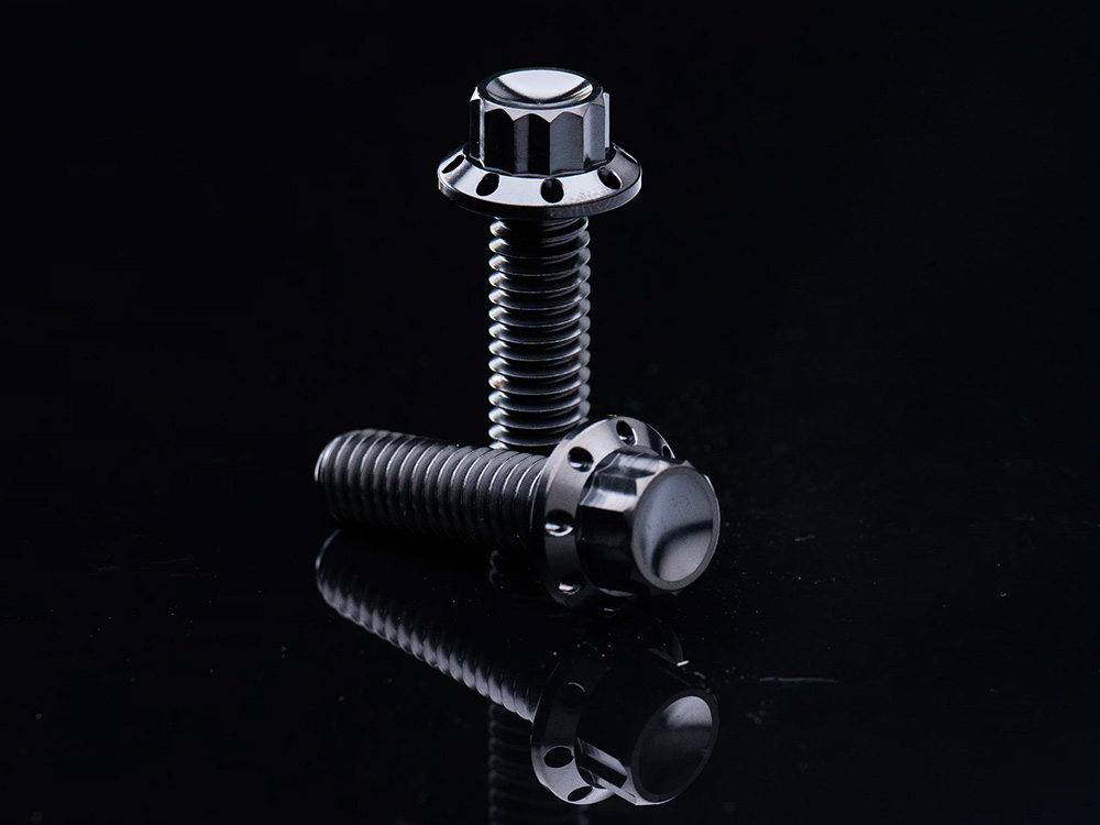 Prim Cvr Bolts; S/Tail%2718up Blk