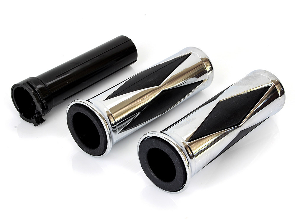 Rollies Speed Shop Diamond Style Handgrips – Chrome. Fits H-D with Throttle Cable.