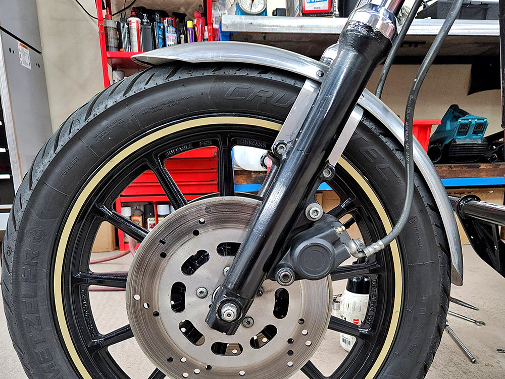 Rollies Speed Shop Front Fender – Raw. Fits Narrow Glide Dyna 1973-2005, FXR 1982-1994 & Sportster 1973-2021