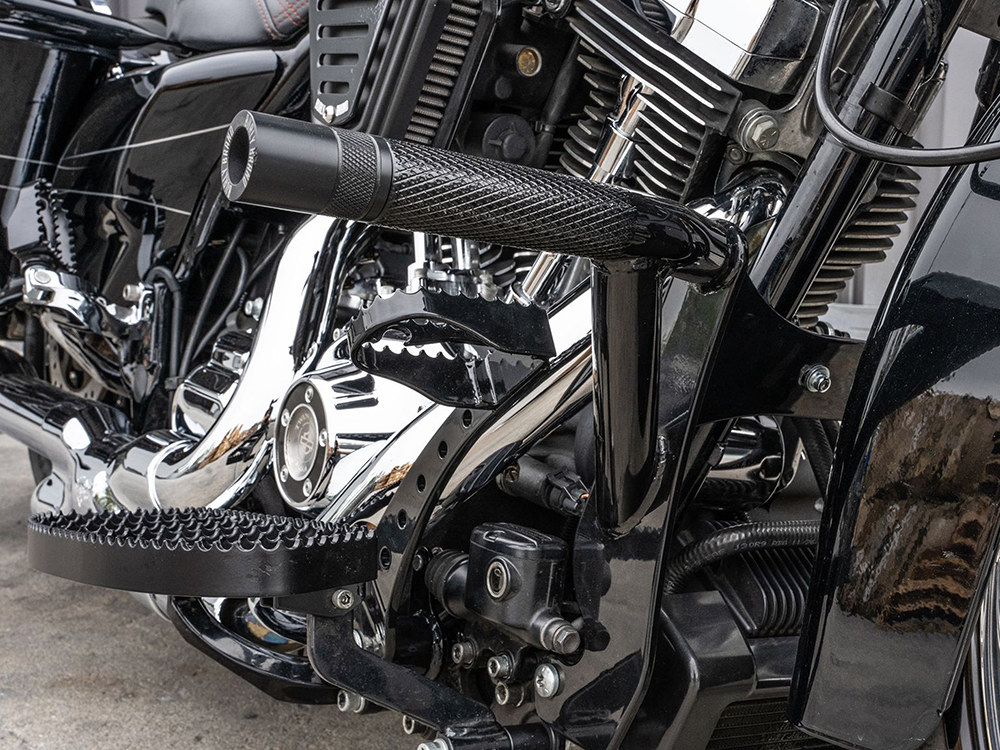Brawler Crash Bar Kit; FLH%2714up