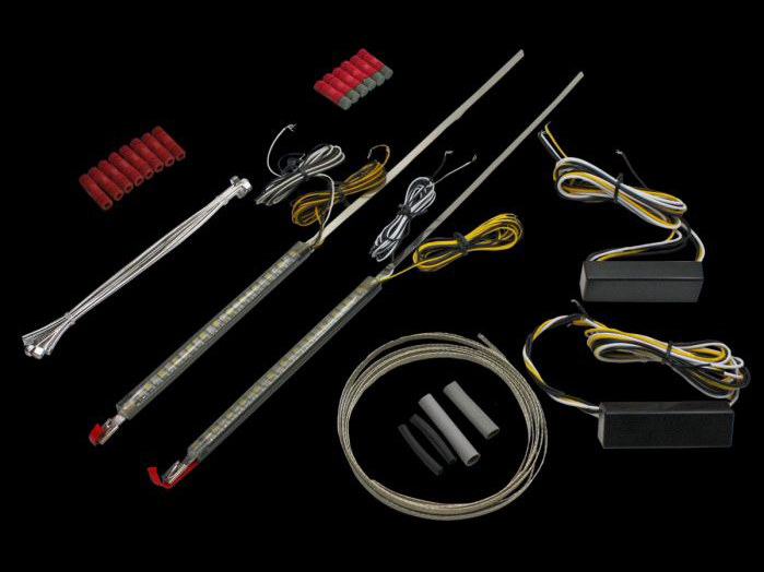 Custom Dynamics 56mm Fork TruWrapz. Amber Turn, White Run with Smoke Lens.