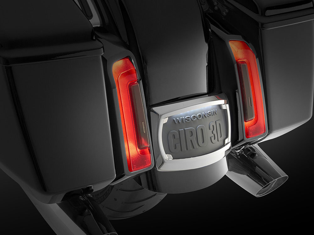 Ciro3D Curved Number Plate Frame with Number Plate Light Only – Chrome. Fits CVO Touring 2023up & Street Glide & Road Glide 2024up