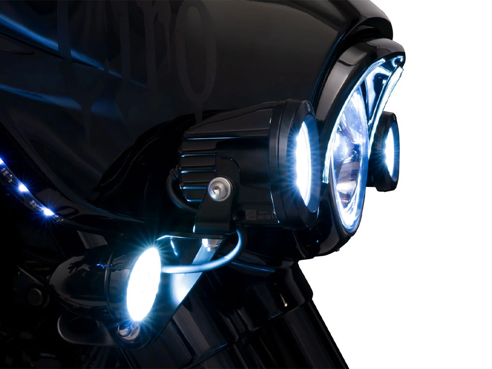 Driving Light; FLHX%2714up