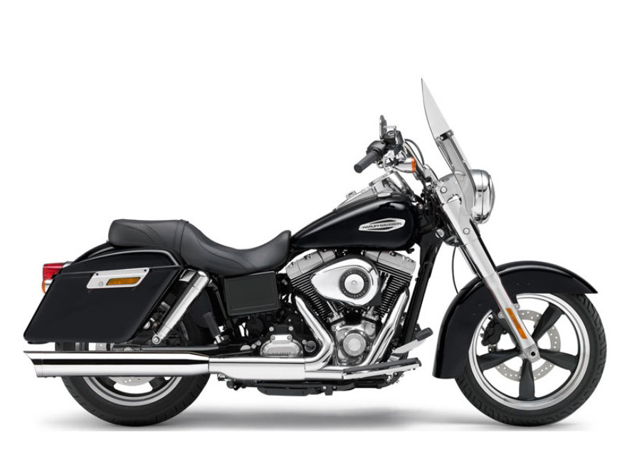 COBRA EXHAUST 4in. Slip-On Muffler – Chrome with Scalloped Tip. Fits Dyna Switchback 2012-2016 & Low Rider 2015-2017.