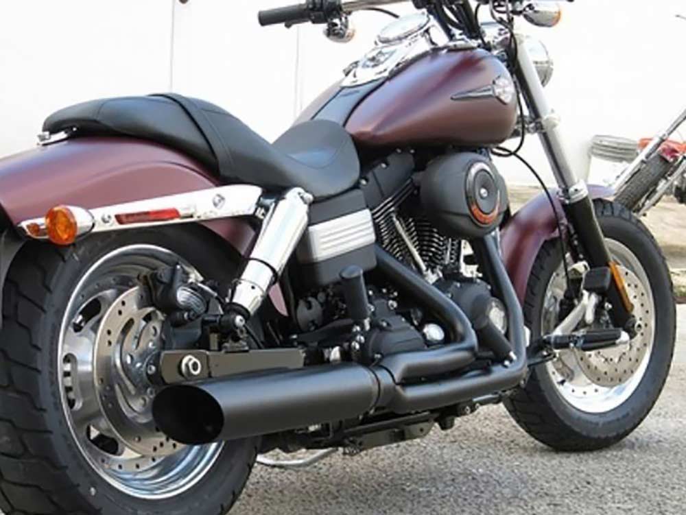 D&D EXHAUST Fat Cat 2-into-1 Exhaust – Black. Fits Dyna 2006-2017