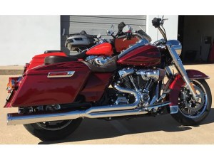 D&D EXHAUST Diablo Gato Big Bore 2-into-1 Exhaust – Chrome. Fits Touring 2017up D&D EXHAUST Diablo Gato Big Bore 2-into-1 Exhaust – Chrome. Fits Touring 2017up