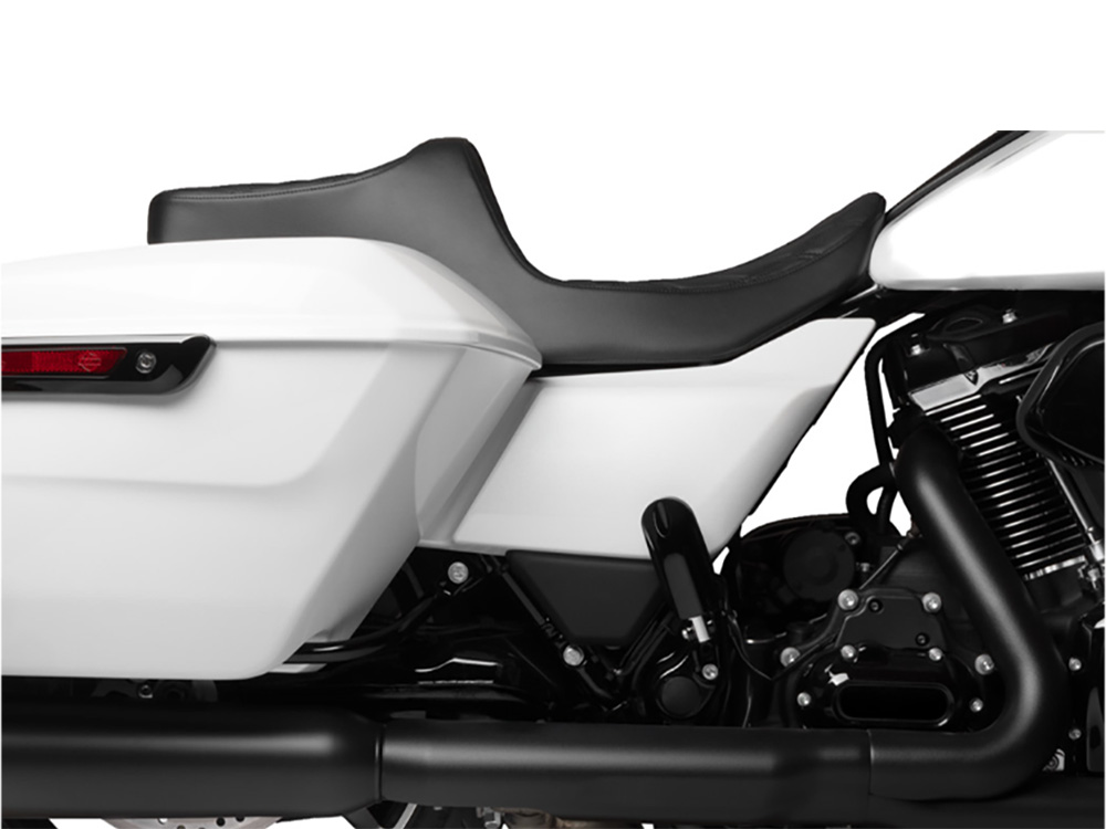 Drag Specialties Predator 3 Dual Seat with Black Double Diamond Lattice Stitch. Fits CVO Touring 2023up, Street Glide & Road Glide 2024up, Touring 2025up