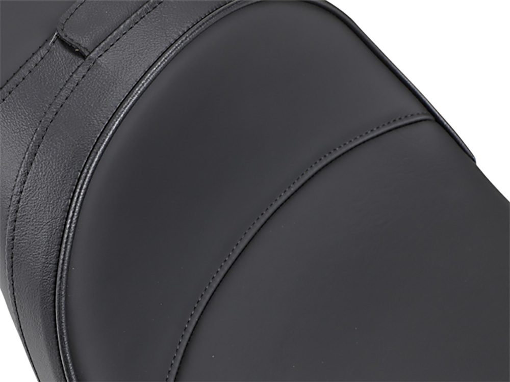 Drag Specialties Predator 2up Dual Seat – Smooth Solar Leather Black. Fits Softail 1984-1999. Can Option a Backrest.
