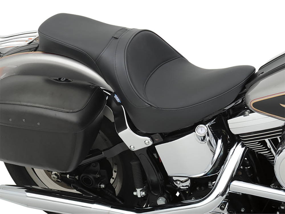 Drag Specialties Predator 2up Dual Seat – Smooth Solar Leather Black. Fits Softail 1984-1999. Can Option a Backrest.