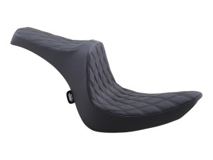 Drag Specialties Predator 3 Dual Seat with Black Double Diamond Lattice Stitch. Fits Softail 2006-2017 with OEM 200 Rear Tyre Drag Specialties Predator 3 Dual Seat with Black Double Diamond Lattice Stitch. Fits Softail 2006-2017 with OEM 200 Rear Tyre