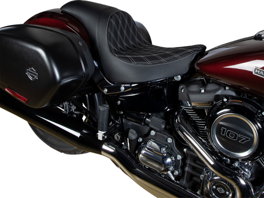 Drag Specialties Performance Predator Dual Seat with Silver Double Diamond Lattice Stitch. Fits Sport Glide & Low Rider 2018up, Low Rider S 2020up & Low Rider ST 2022up