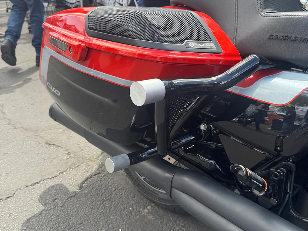 FACTORY 47 HANDLEBARS Road Warrior Rear Crashbars – Gloss Black. Fits Touring 2024up